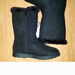 Black Faux Fur Lined Girls Boots